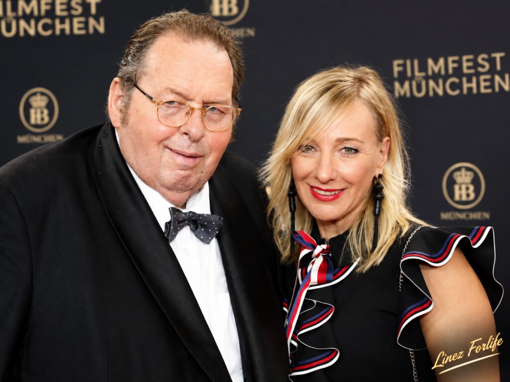 Lara Fischer: Wer ist die Tochter von Ottfried Fischer? Lara Fischer